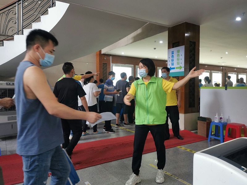 戰(zhàn)疫情，嘉人在行動